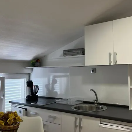 Violet Apartamento Trogir